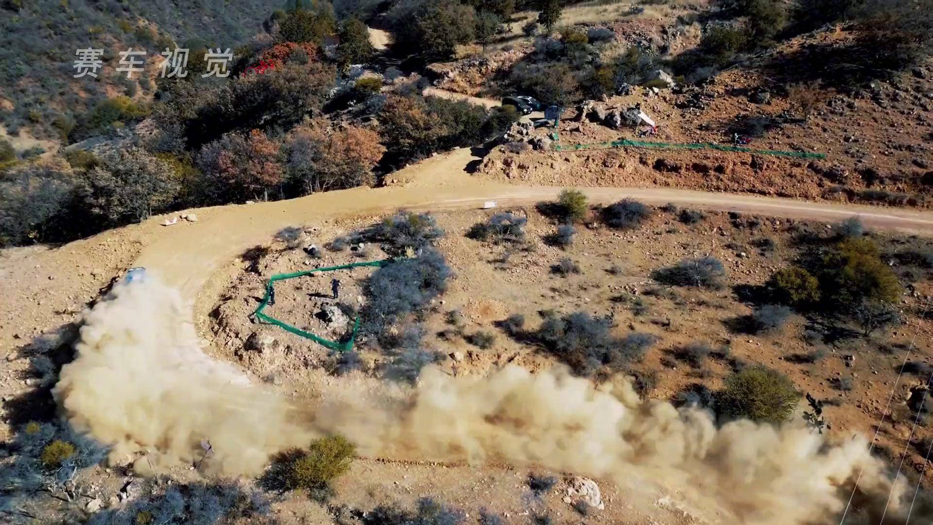 包含WRC挑战极限：澳大利亚沙漠拉力激烈角逐的词条