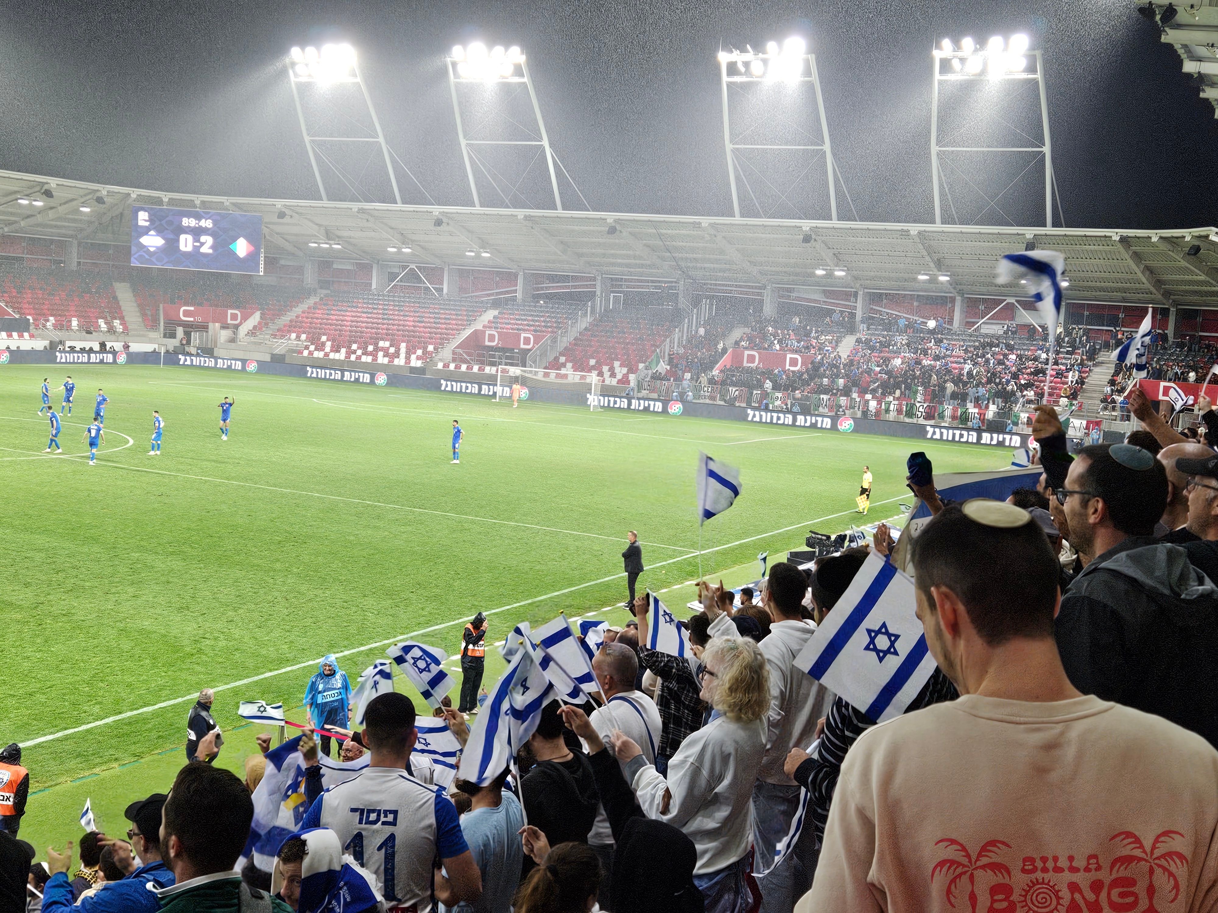 AC Milan Sports-包含【场地优势】不同球场对比赛结果的影响详解的词条