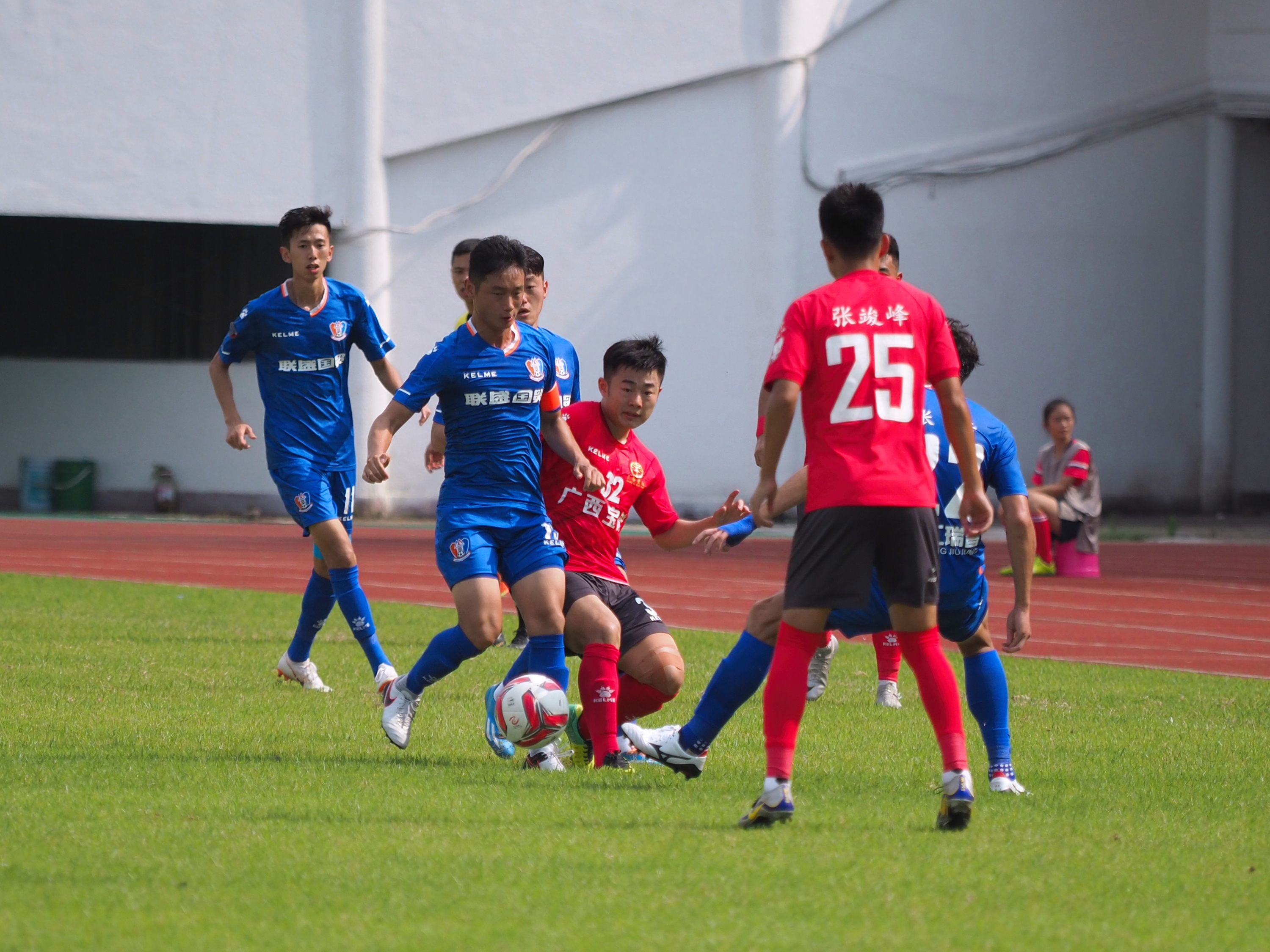 米兰体育下载-半场战报：北京54-51略占优势，悬念继续！的简单介绍