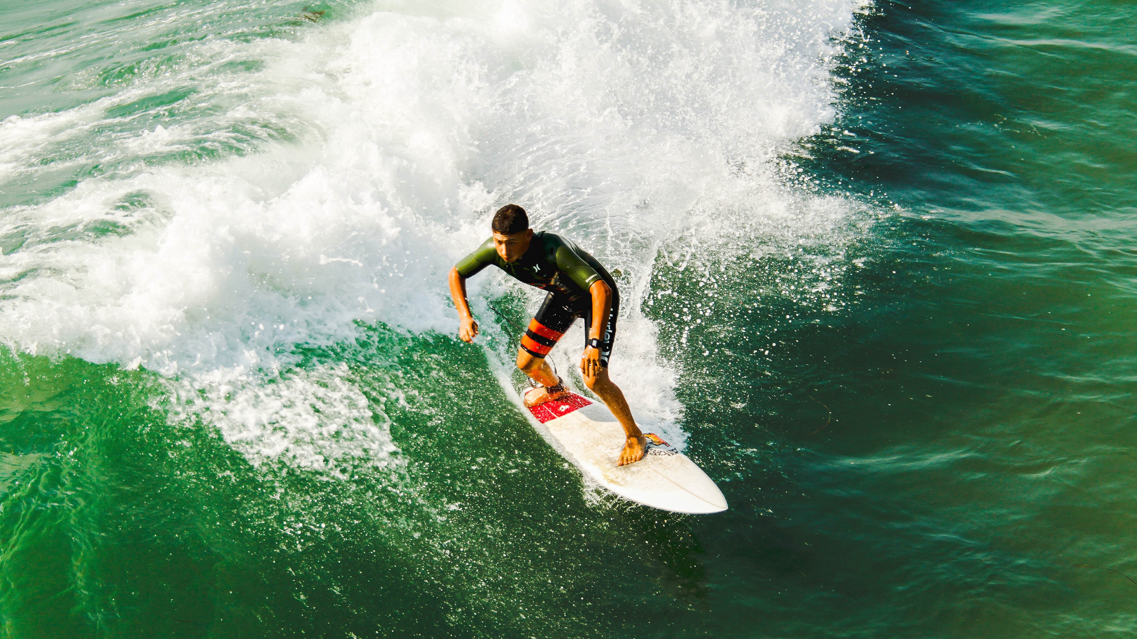 2017年总决赛：库里的“神射”助勇士夺冠，永恒经典！，库里17年总决赛表现