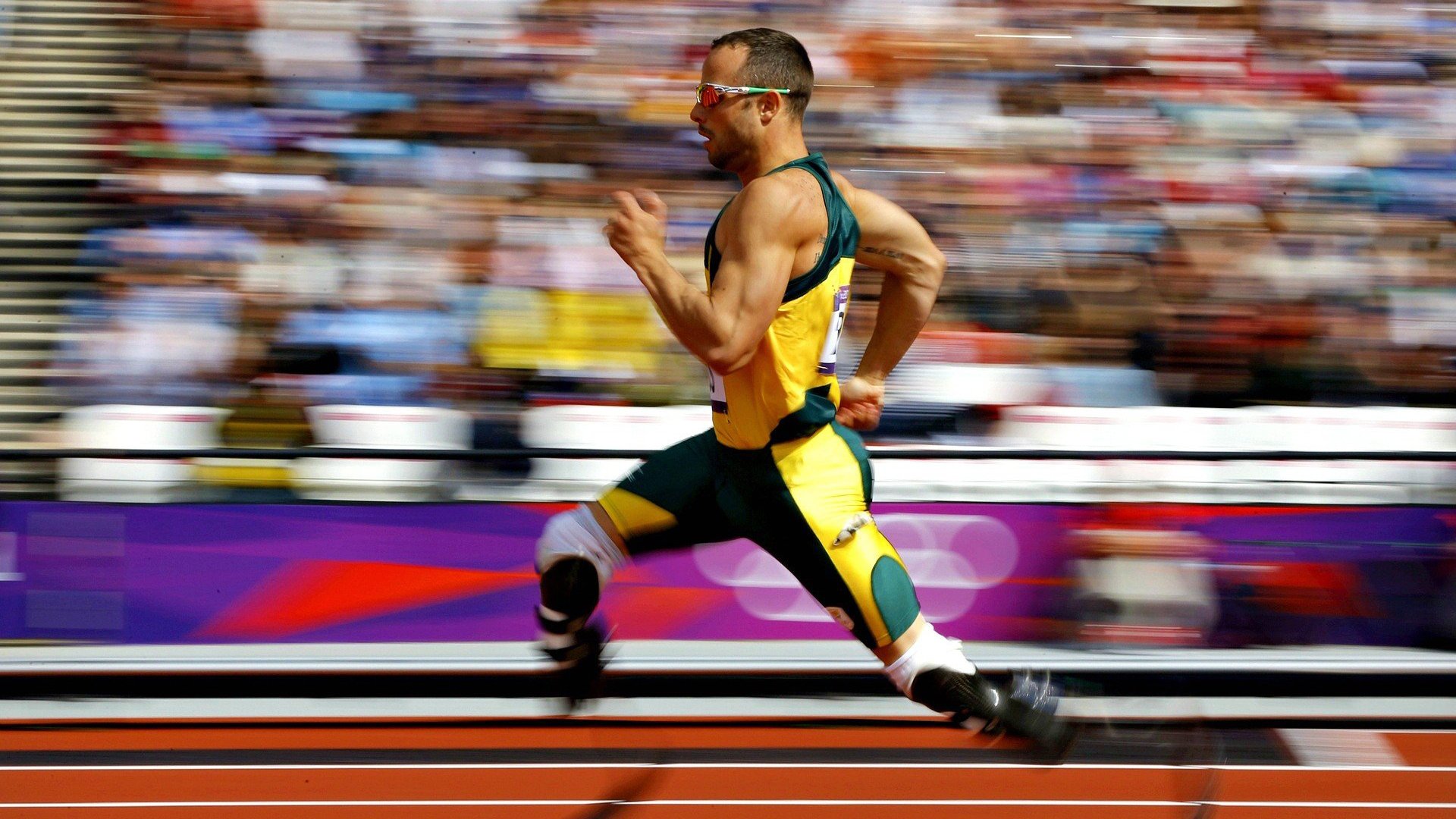 英超：曼联3-2惊险逆转切尔西，C.朗格拉姆双响球，英超第33轮_曼联五年首胜切尔西 冠军争夺悬念重启